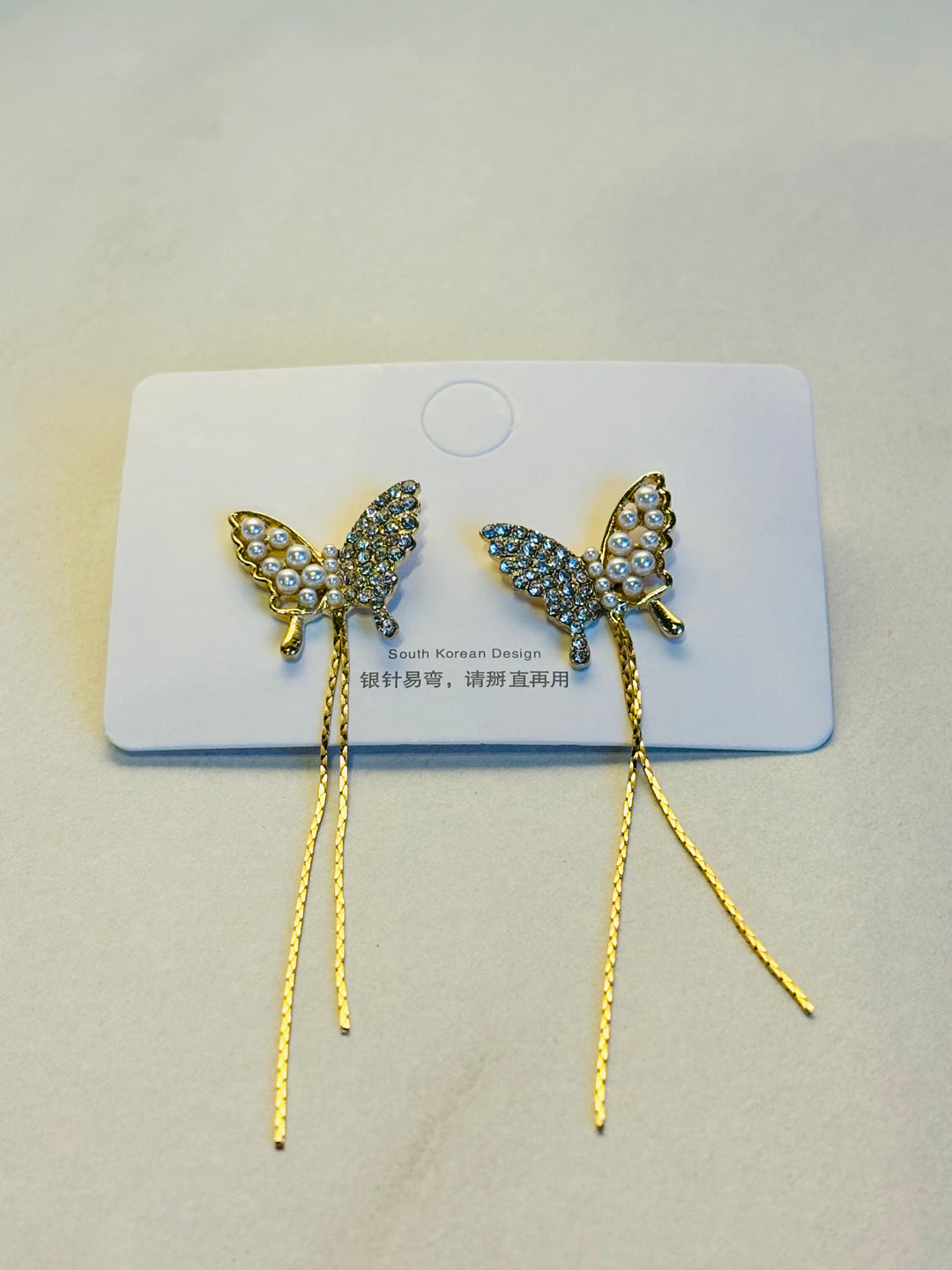 金色水钻蝴蝶耳环 Gold Crystal Butterfly Drop Earrings