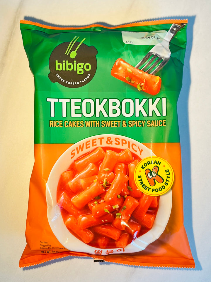 CJ Tteokobokki Rice Cake With Sweet & Spicy Sauce 360g