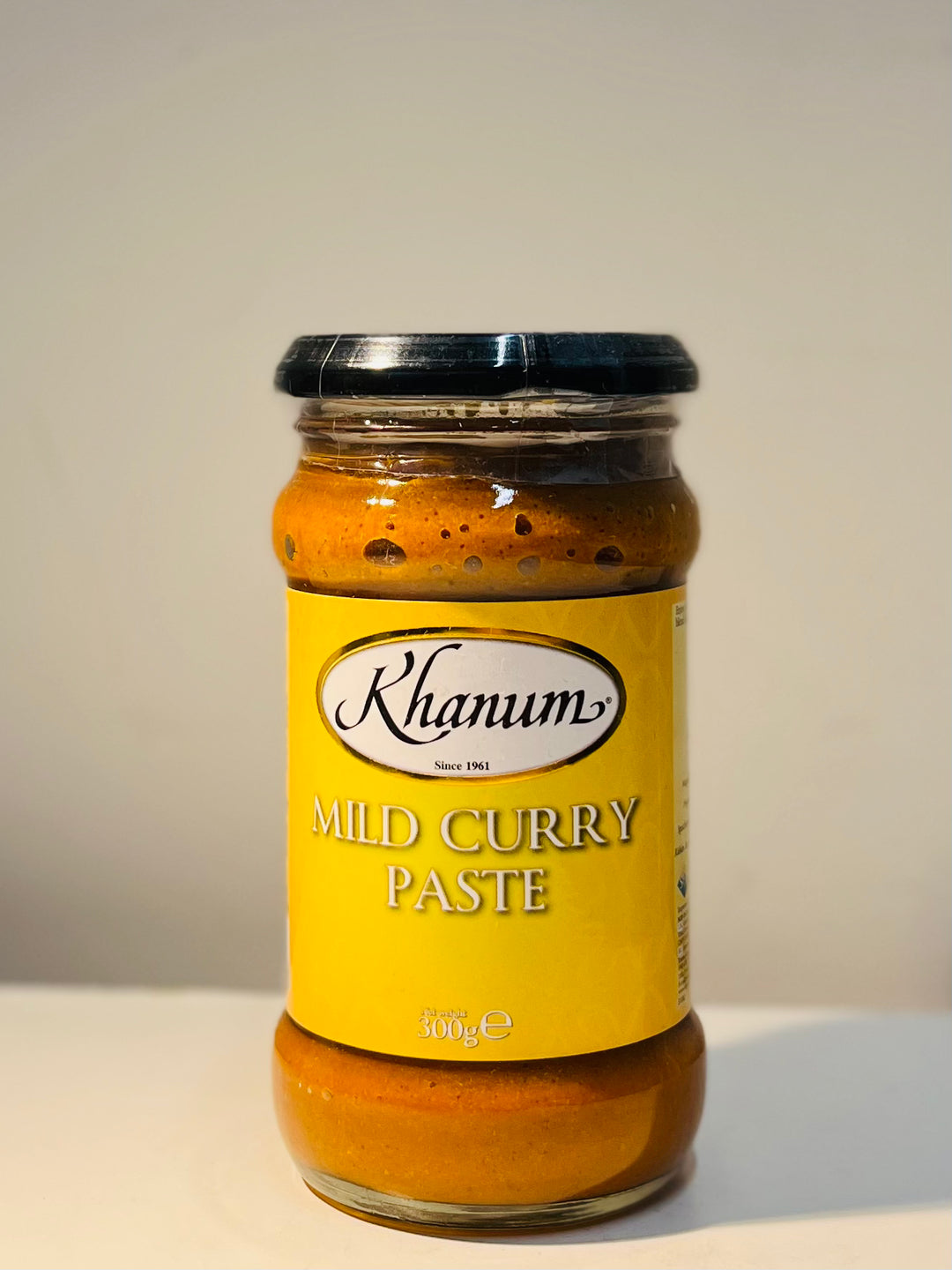 Khanum Mild Curry Paste 300g