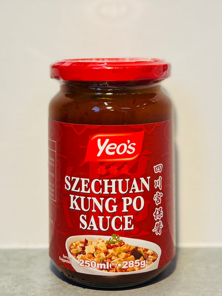 Yeo's Szechuan (Kung Po) Sauce 250ml 宫爆酱