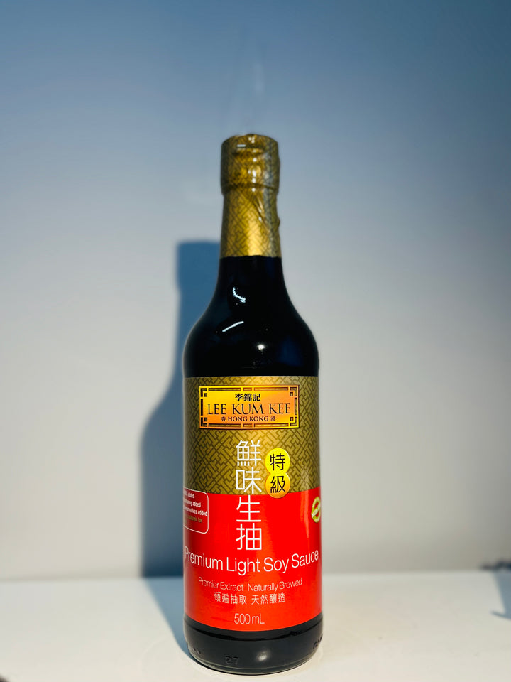 李锦记特级鲜味生抽500ml LEE KUM KEE Premium Light Soy Sauce